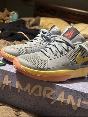 Nike ja 1 “day one” barely worn at all